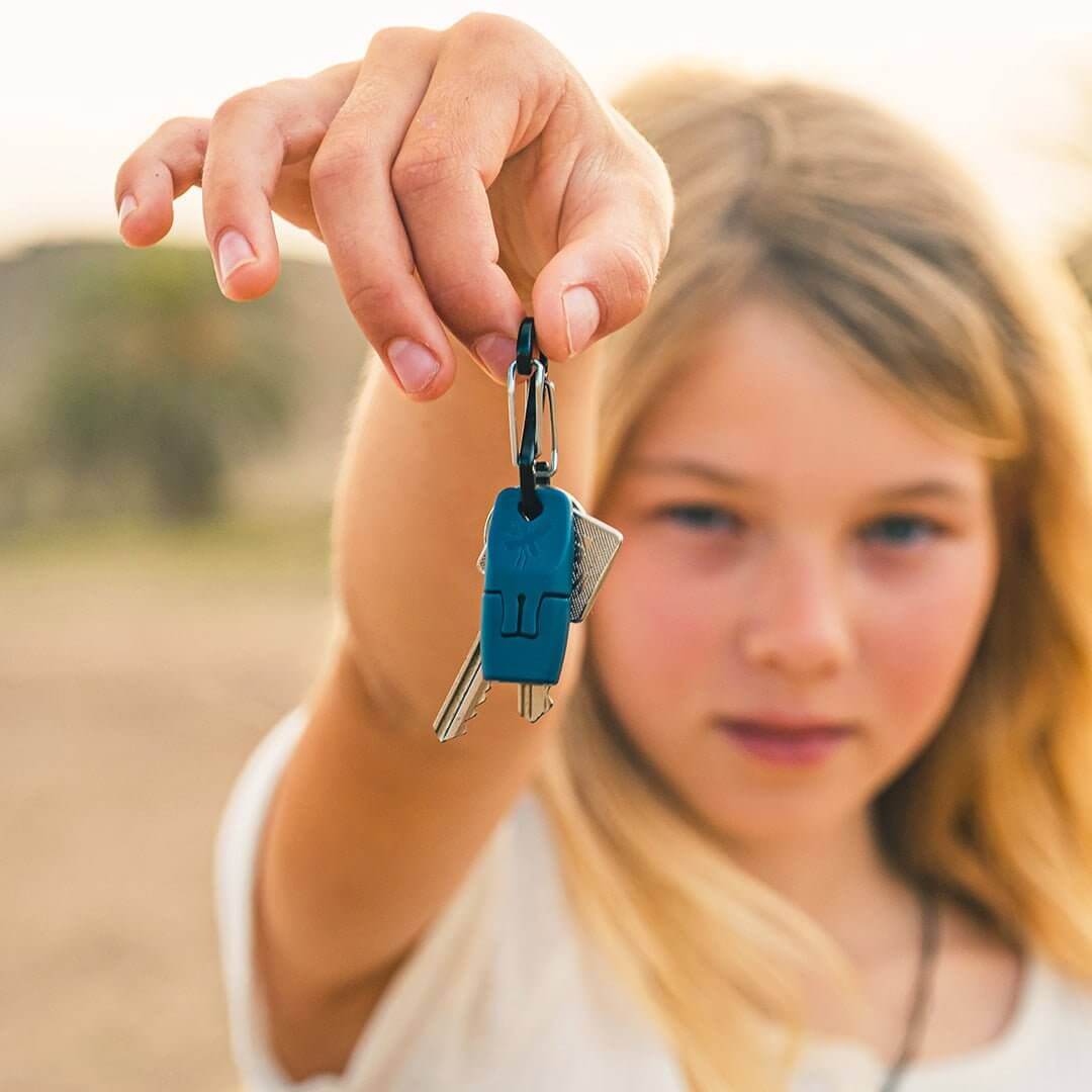 heat it® on your keychain | treat insect bites with heat it 